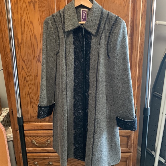 Designer “Zelda” dress jacket - Picture 3 of 5